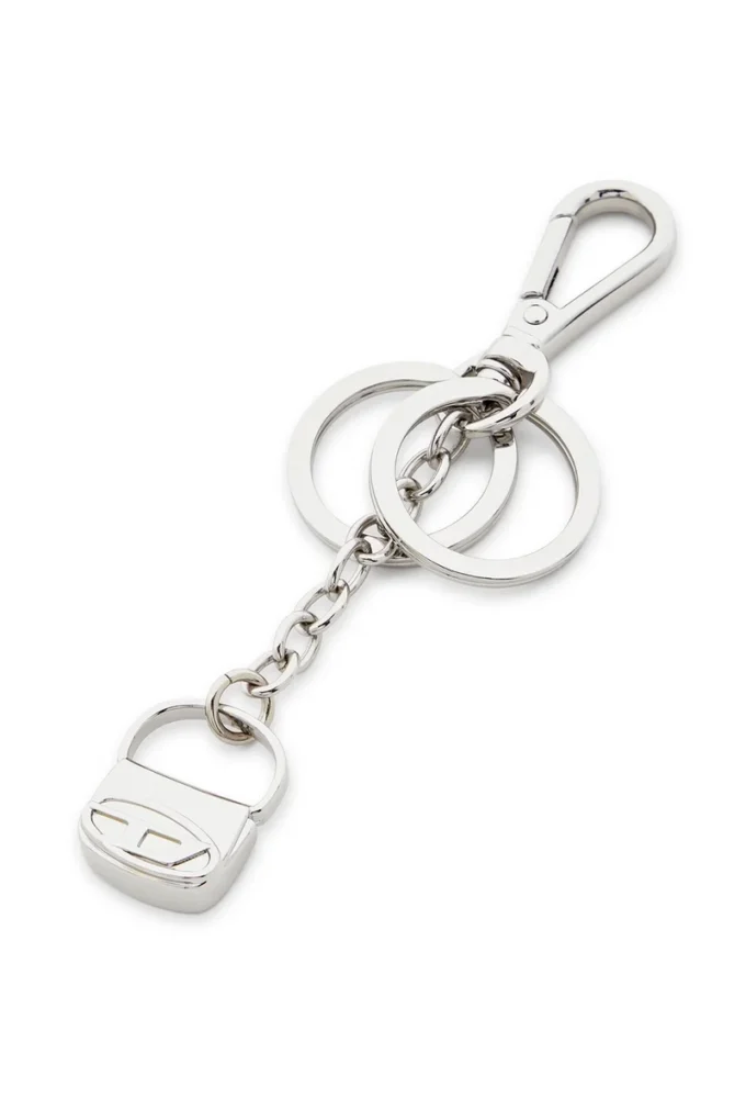 1dr-keyring charm Metal keyring with 1DR bag charm 1dr-keyring charm Metal keyring with 1DR bag charm