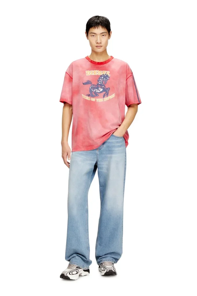 cl-t-boxt-horse Cotton T-shirt with horse graphic print cl-t-boxt-horse Cotton T-shirt with horse graphic print