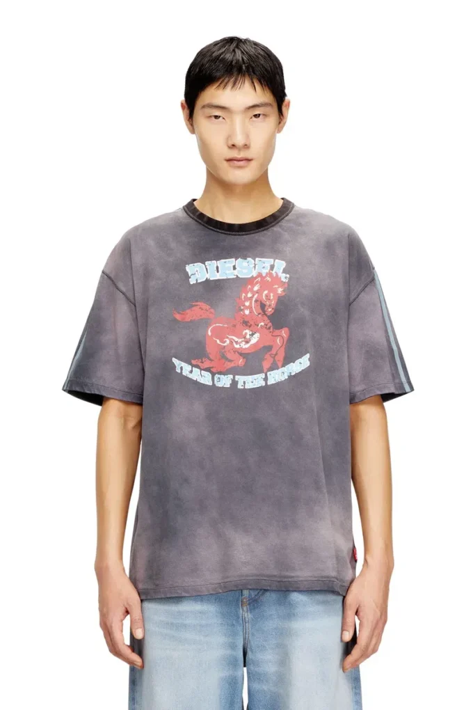 cl-t-boxt-horse Cotton T-shirt with horse graphic print cl-t-boxt-horse Cotton T-shirt with horse graphic print