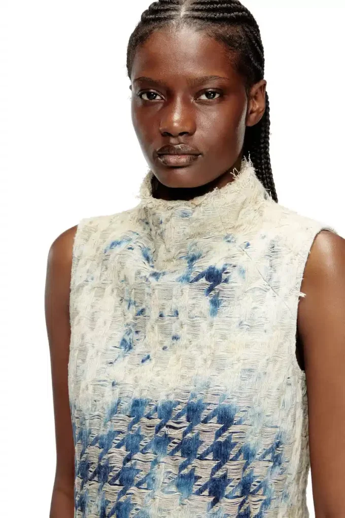 de-tapi-fsh2 Sleeveless top in houndstooth-weave denim de-tapi-fsh2 Sleeveless top in houndstooth-weave denim