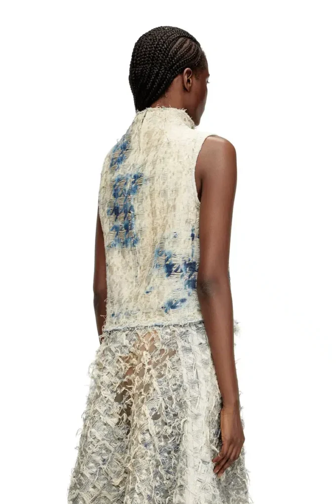 de-tapi-fsh2 Sleeveless top in houndstooth-weave denim de-tapi-fsh2 Sleeveless top in houndstooth-weave denim