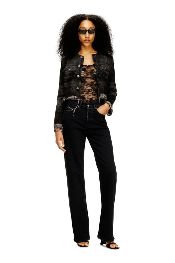 ezzy-utlt Nylon bodysuit with lace design ezzy-utlt Nylon bodysuit with lace design