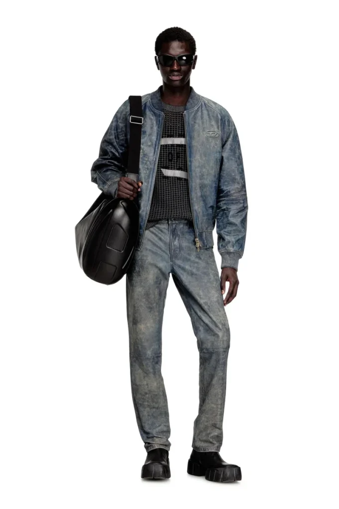 l-cobb Bomber jacket in treated leather l-cobb Bomber jacket in treated leather