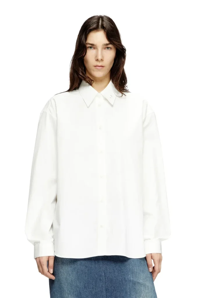 s-simply-c-wn-r1 Boyfriend shirt with Oval D s-simply-c-wn-r1 Boyfriend shirt with Oval D