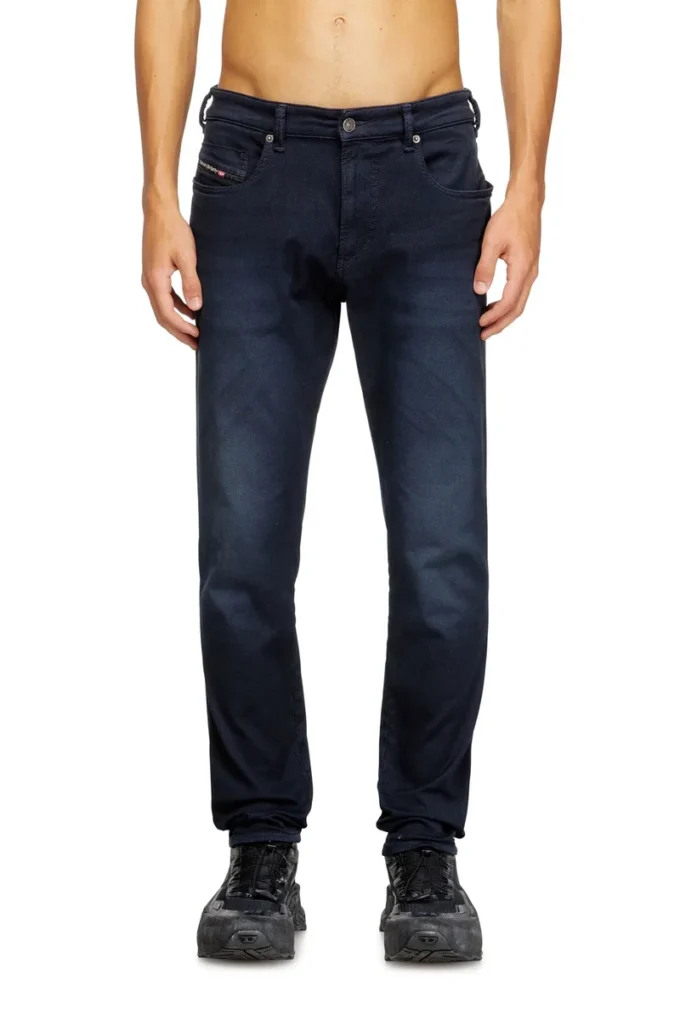slim 2062 d-strukt joggjeans® 0670m Find nearest store slim 2062 d-strukt joggjeans® 0670m Find nearest store