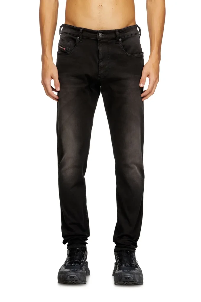 slim 2062 d-strukt joggjeans® 0670m Find nearest store slim 2062 d-strukt joggjeans® 0670m Find nearest store