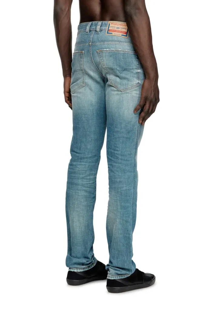 slim jeans 1993 d-vyl 09m58 Find nearest store slim jeans 1993 d-vyl 09m58 Find nearest store