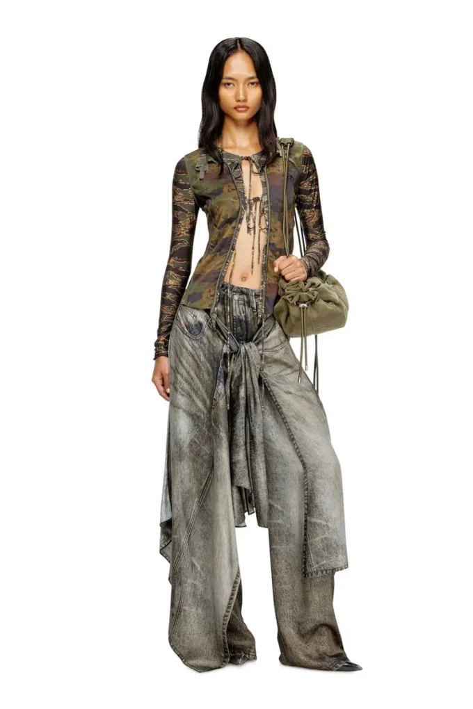 t-afry Tie cardigan with mixed camo prints t-afry Tie cardigan with mixed camo prints