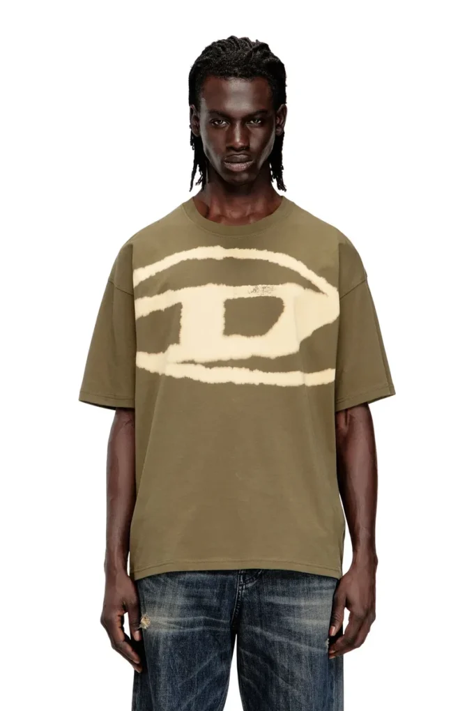 t-boxt-bleach T-shirt with bleached Oval D logo t-boxt-bleach T-shirt with bleached Oval D logo