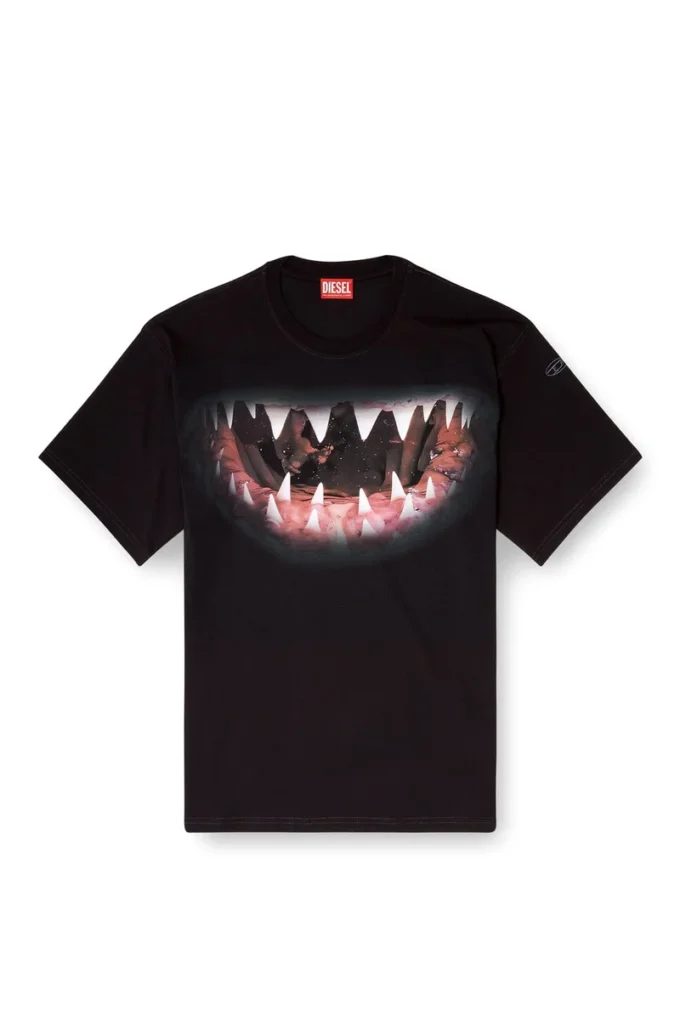 t-boxt-t21 Cotton t-shirt with Shark mouth print t-boxt-t21 Cotton t-shirt with Shark mouth print