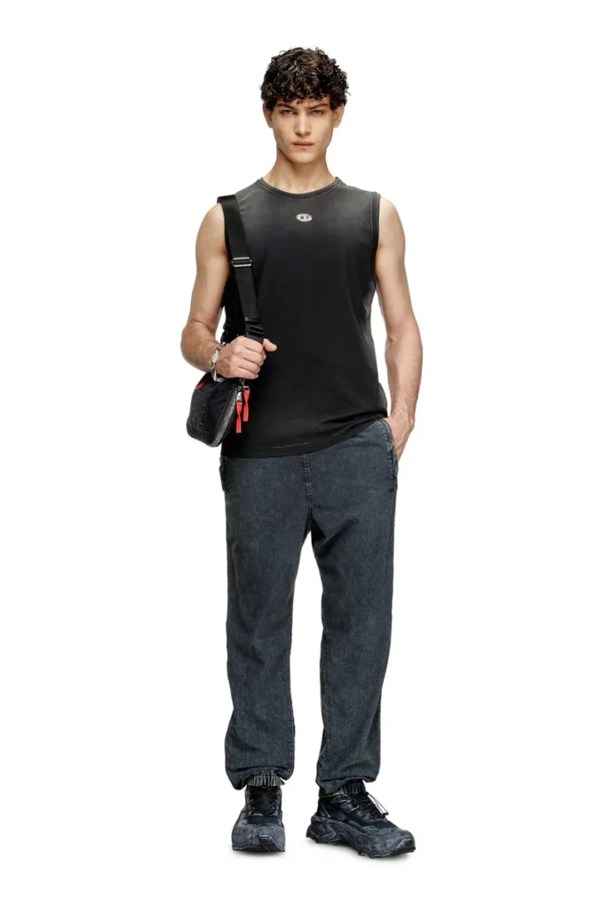 t-brico-new Faded tank top with cut-out Oval D t-brico-new Faded tank top with cut-out Oval D