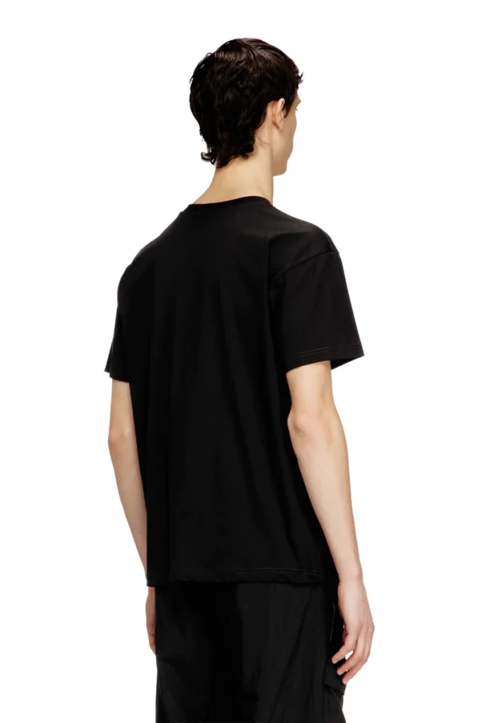 t-norm-piping T-shirt with contrast piping t-norm-piping T-shirt with contrast piping