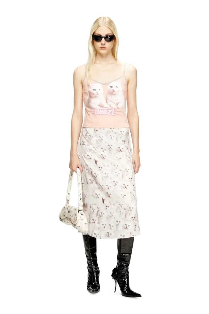 t-top-r2 Cotton top with thin straps t-top-r2 Cotton top with thin straps