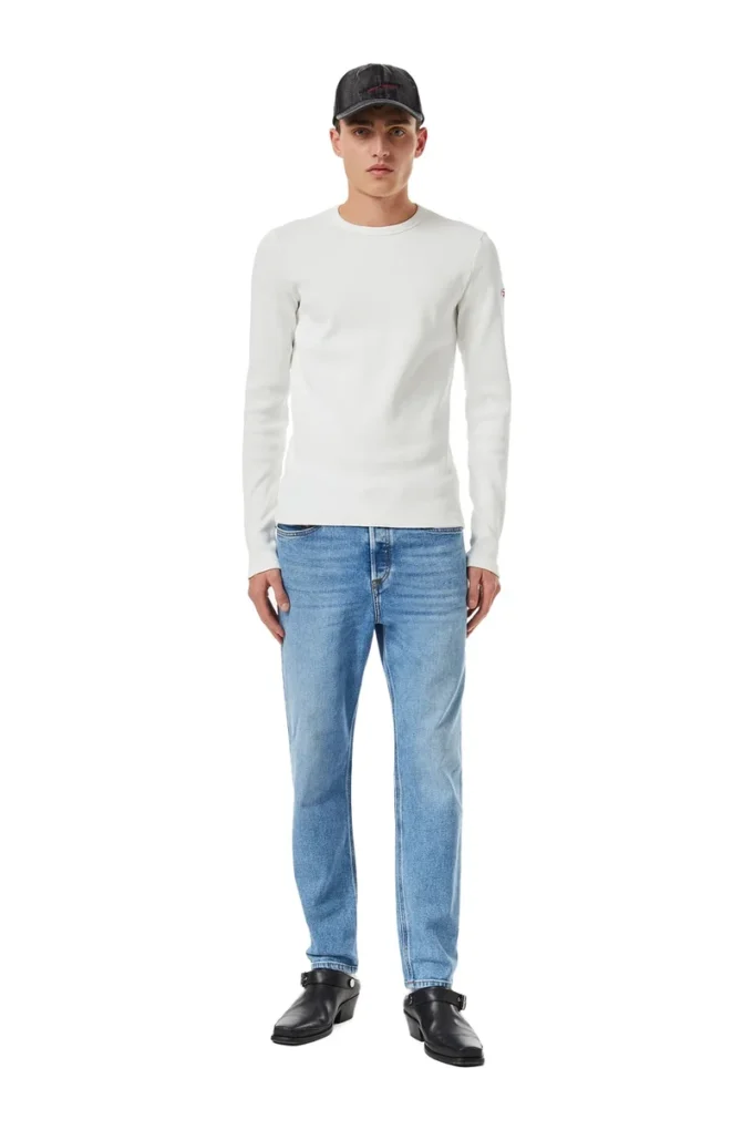 tapered jeans 2005 d-fining 09b92 Find nearest store tapered jeans 2005 d-fining 09b92 Find nearest store