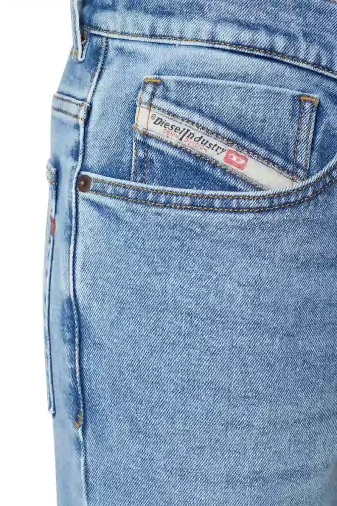 tapered jeans 2005 d-fining 09b92 Find nearest store tapered jeans 2005 d-fining 09b92 Find nearest store