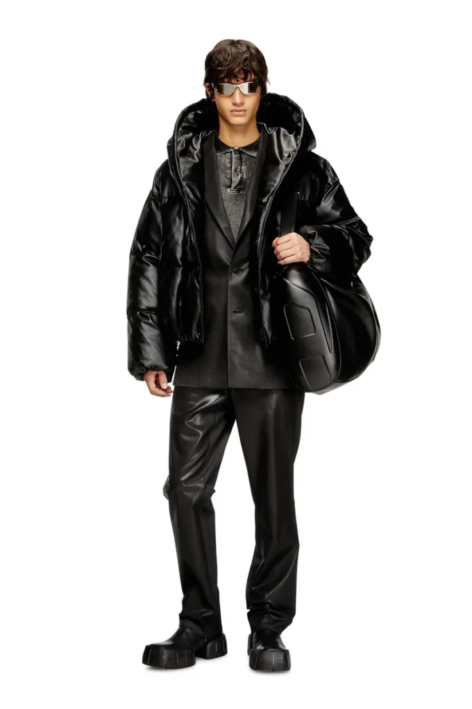 w-myley Hooded puffer jacket in coated fabric w-myley Hooded puffer jacket in coated fabric