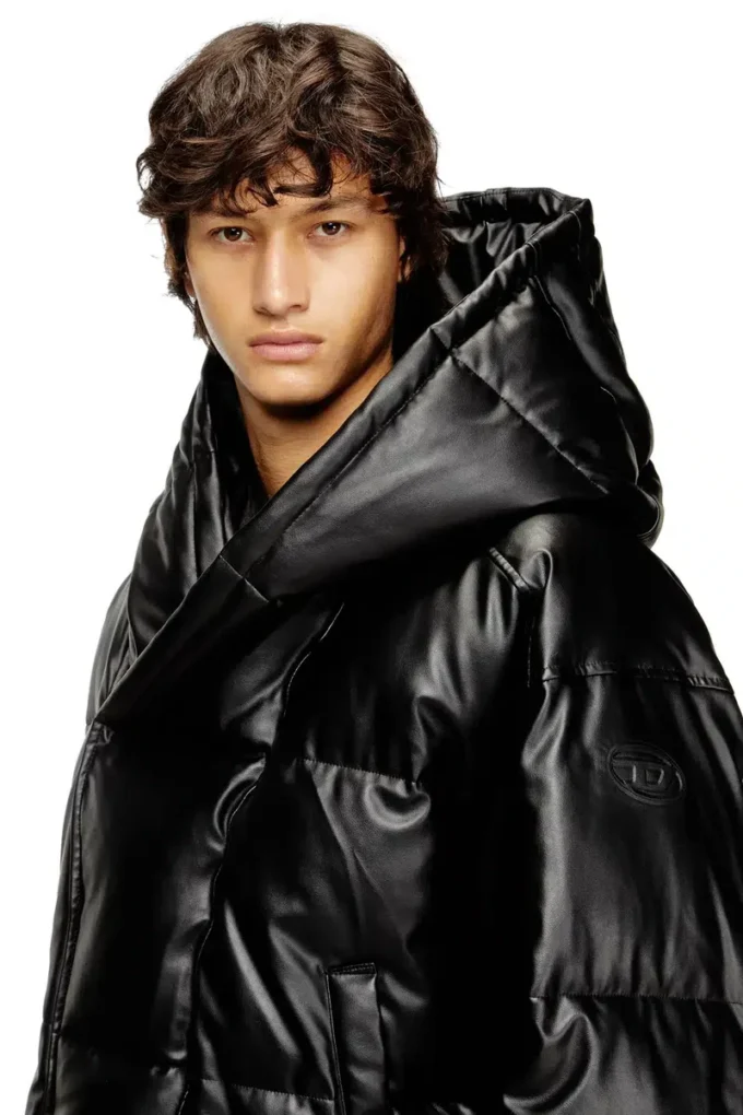 w-myley Hooded puffer jacket in coated fabric w-myley Hooded puffer jacket in coated fabric